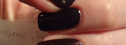 Мои первые Opi: лак Black Cherry Chutney и топ Heat Cure Top Coat