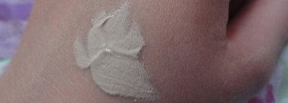 Очередной бб. Skin79 Hot Pink Super Plus Beblesh Balm Triple Functions SPF 25 PA ++