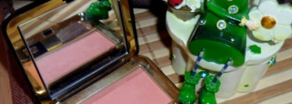 Румяна Estee Lauder Signature Silky Powder Blush №12