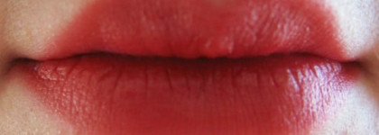 Бальзам для губ "Миллион поцелуев" от Lush