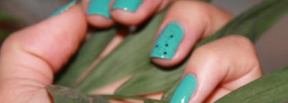 Мое бирюзовое лето с лаком Dior № 401 Saint Tropez