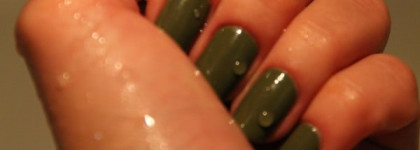 Хаки на моих ногтях