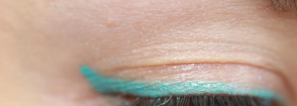 Водостойкий карандаш  для контура глаз Diorshow Liner Waterproof №258 Turquoise