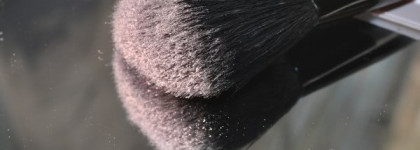 Радужное настроение с Essence multi colour blush #20