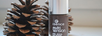 Самый востребованный этой осенью Essence multi dimension xxxl shine nail polish № 66 most wanted
