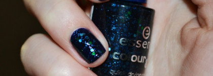 Как я ношу Essence colour&go 78 blue addicted