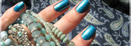 Толстяк и малыш — Лаки для ногтей Orly It’s Up to Blue и Limеlite