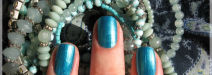 Толстяк и малыш — Лаки для ногтей Orly It’s Up to Blue и Limеlite