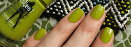 Листья травы — Зеленый лак Bourjois So Laque Ultra Shine № 38 Lime catwalk