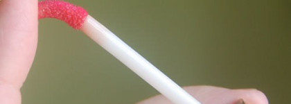 Шелковый прозрачный нюд. Блеск для губ Clarins Gloss Prodige 02 Nude