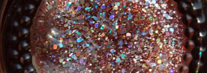 Да будет праздник каждый день! Sally Hansen Hard As Nails Xtreme Wear #200 Strobe Light