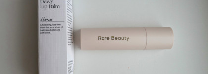 Селена, почему так плохо? Редкая гадость Rare Beauty With Gratitude Dewy Lip Balm в оттенке Honor