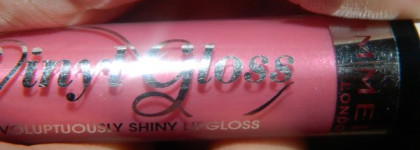 Rimmel Vinyl Gloss 110 Keep a Secret