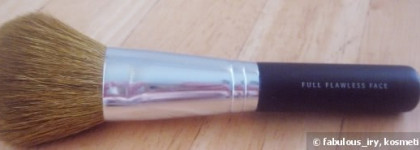 Bare Escentual bareMinerals Customizable Get Started Kit - мой первый опыт с минеральной косметикой