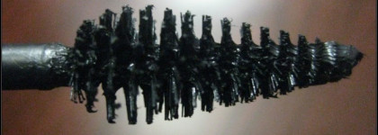 Make Up For Ever Smoky Extravagant Mascara