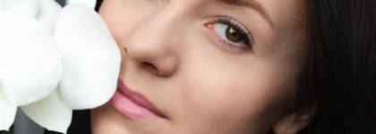Нежность с Revlon Super Lustrous Lipstick Matte в оттенке 002 Pink Pout