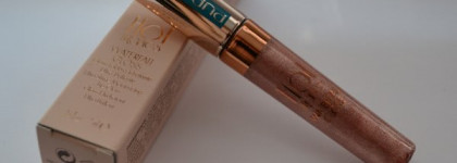 Красавчик из летней коллекции Pupa Hot tropics watersall gloss в оттенке 04 (Hawaiian Sunshine Pearly Pink)