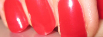 Маникюр в стиле "вамп" с лаком Sally Hansen