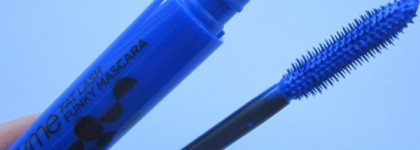 Ресницы "василькового" цвета с тушью Oriflame VeryMe blue