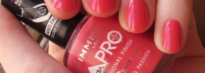 Сочный летний Rimmel Lycra Pro # 313 Cocktail Passion