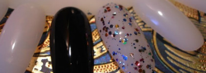 Rimmel 850 Aye, Aye, Sailor &  Essence NailArt Topper 02 circus konfetti