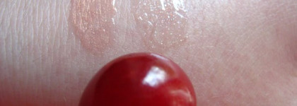 Мои любимые желейки. Бальзам-блеск для губ - Givenchy Gelee dInterdit Balm Soothing Crystal Shine Lip Gloss, тон № 11 и тон № 12