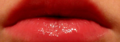 Весенние блески для губ, любимые и ужасные.. много фото