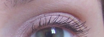 Битва титанов:  Volumeflash Scandaleyes Mascara (Rimmel London) vs. Wow! Mascara (Eva Mosaic)