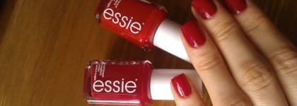 Черешневый сок с Essie Head Mistress