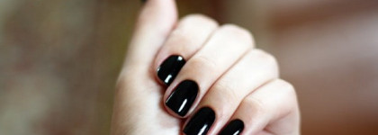 Лак Rimmel 800 - Black out