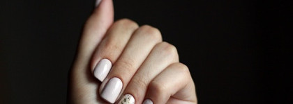 Orly — Pure Porcelain (40742) & Essence — Make It Golden (67)