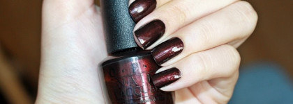 OPI — Midnight in Moscow