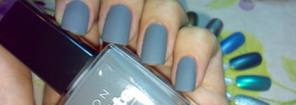 Капли дождя  на ноготках