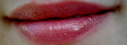 Мои помады от Avon в оттенках Chic, Iced coffee, Frozen rose