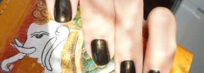 China glaze classic camel 933 и wagon trail 667