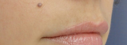 Помада-блеск  Clarins Joli Rouge Brillant 11 Toffee