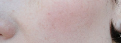 Весеннее настроение с Clarins Blush Prodigy 02 soft peach  и Yves Saint Laurent Rouge Volupte №02