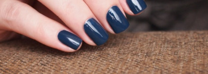 Chanel Le Vernis Nail Colour 553 Blue Rebel Лак для ногтей  - восстание синих