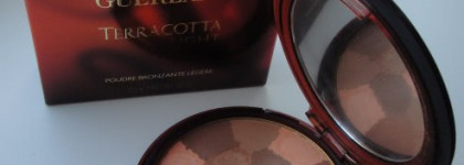 Загорелое лето с Guerlain Terracotta Light Sheer Bronzing Powder 02 Brunettes
