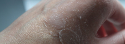 Отзыв: крем для кожи вокруг глаз с PHA и витамином С Belweder Creme lissante contour des yeux au gluconolactone