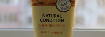 The Saem Natural Condition Cleansing Foam #Weak Acid (PH 5,5): умывание облаком пены