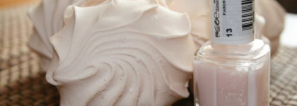 Зефирная барышня Essie Mademoiselle 13