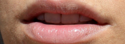 Rose me rose me not! Помада Rouge in Love # 375N от Lancôme