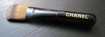 Набор кистей LES Minis DE Chanel Collection of 6 Essential Mini Brushes