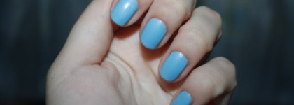 Chanel 551 Coco blue и Sally Hansen Double duty. Повесть о любимом цвете