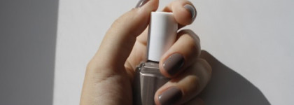 Три красавчика Essie (добавлены свотчи при дневном свете)