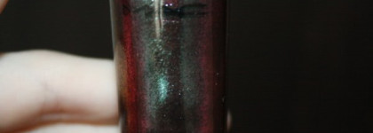 Лак, ты просто космос! (M.A.C. Nail laquer "Formidable!")