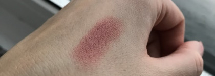 Нюдовая красотка Smashbox Be Legendary Lipstick