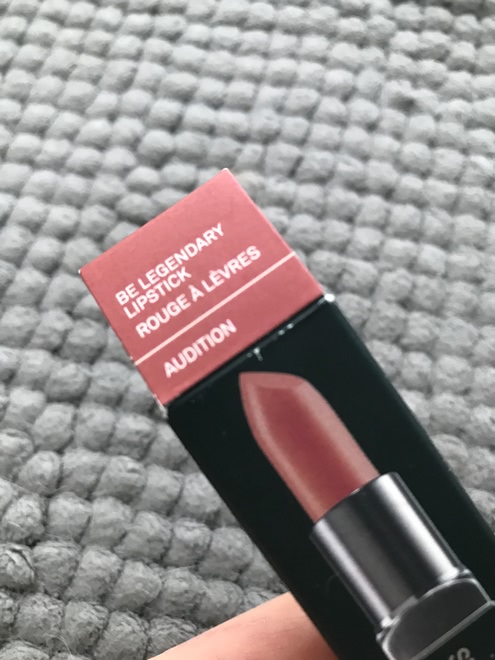 Нюдовая красотка Smashbox Be Legendary Lipstick