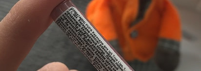 Если вы в поисках нюд карандаша для губ, то вам сюда. Pupa True Lips Lip Liner #004